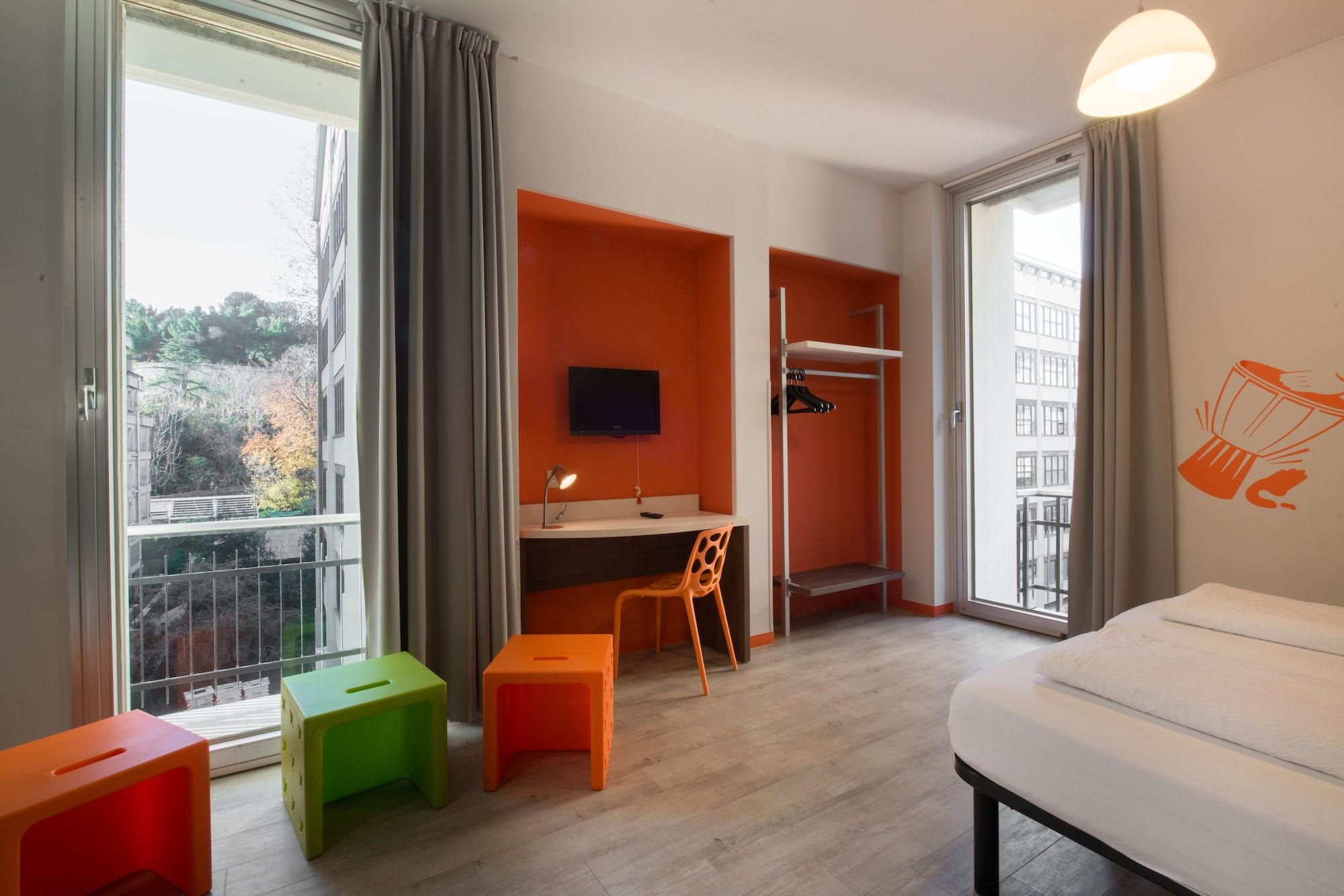 Hotel Nologo Генуя Экстерьер фото