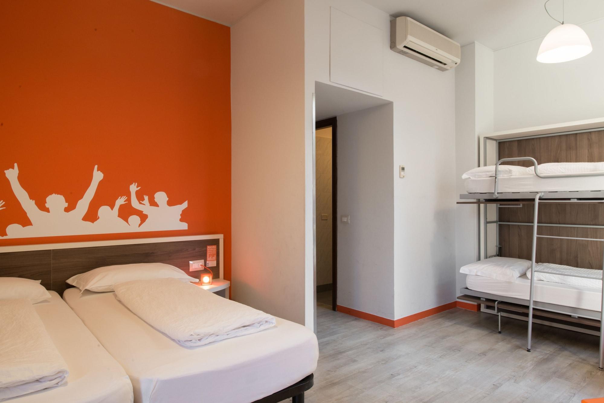 Hotel Nologo Генуя Экстерьер фото