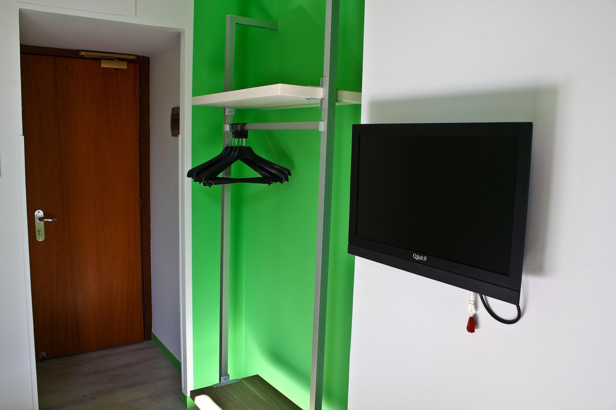 Hotel Nologo Генуя Экстерьер фото