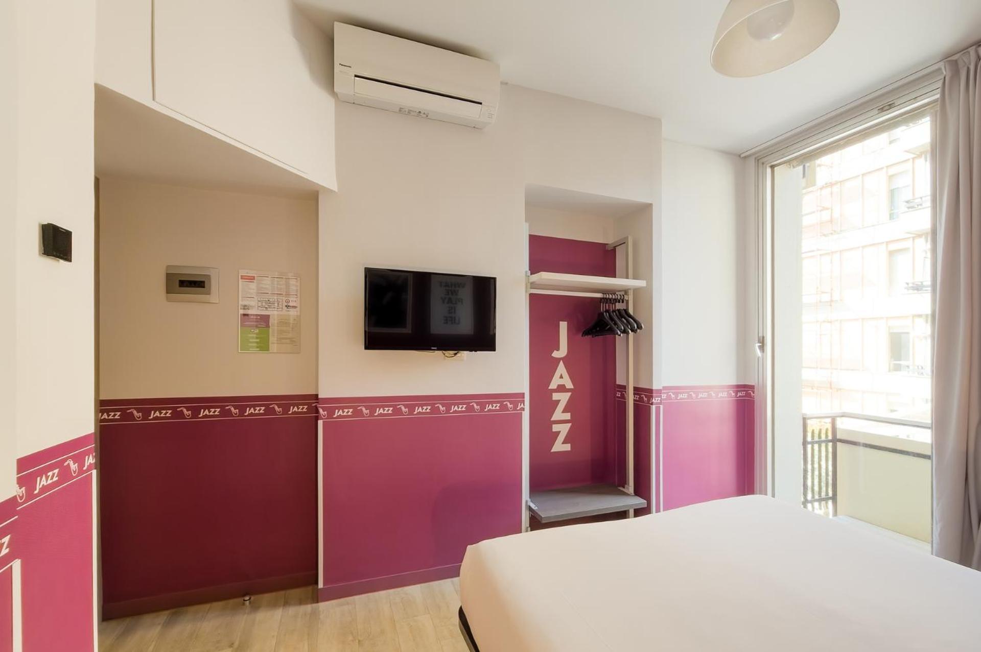 Hotel Nologo Генуя Экстерьер фото